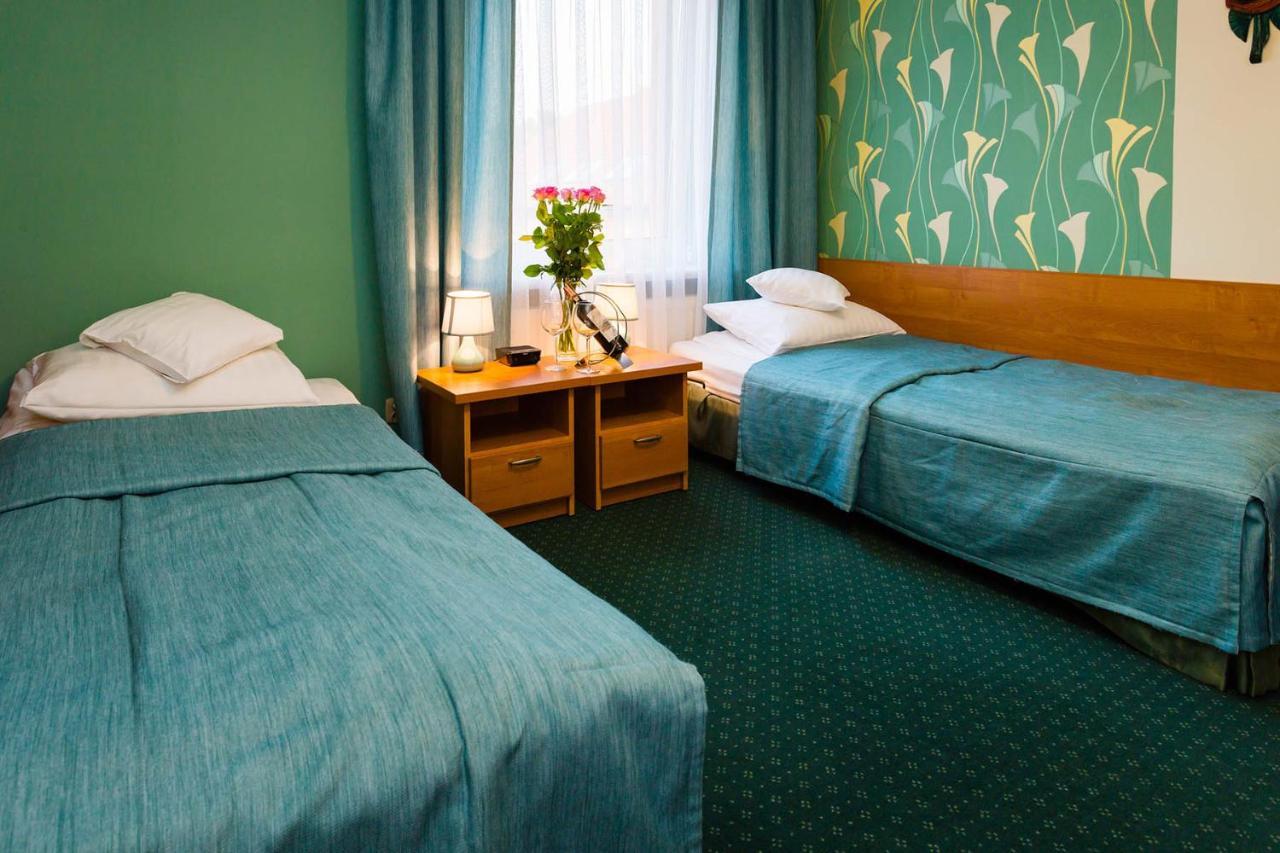 Hotel Ognisty Ptak Wegorzewo Exterior photo